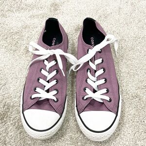 Converse Size 6 Purple, White Lace Up Low Top Sneakers